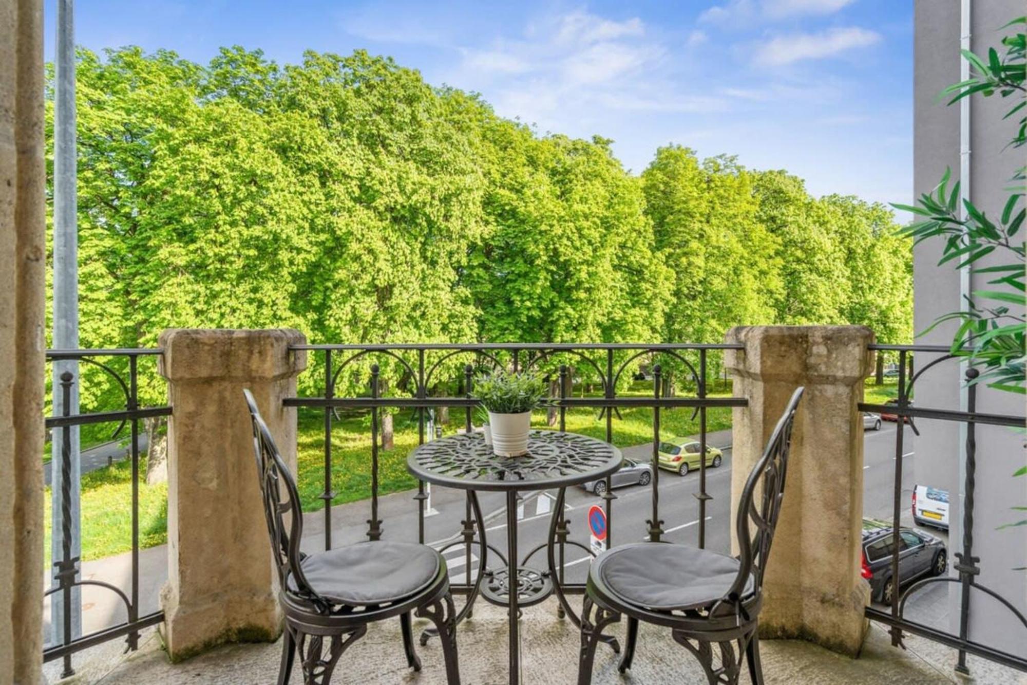 Privatunterkunft Spacious & Tranquil In Limpertsberg *
